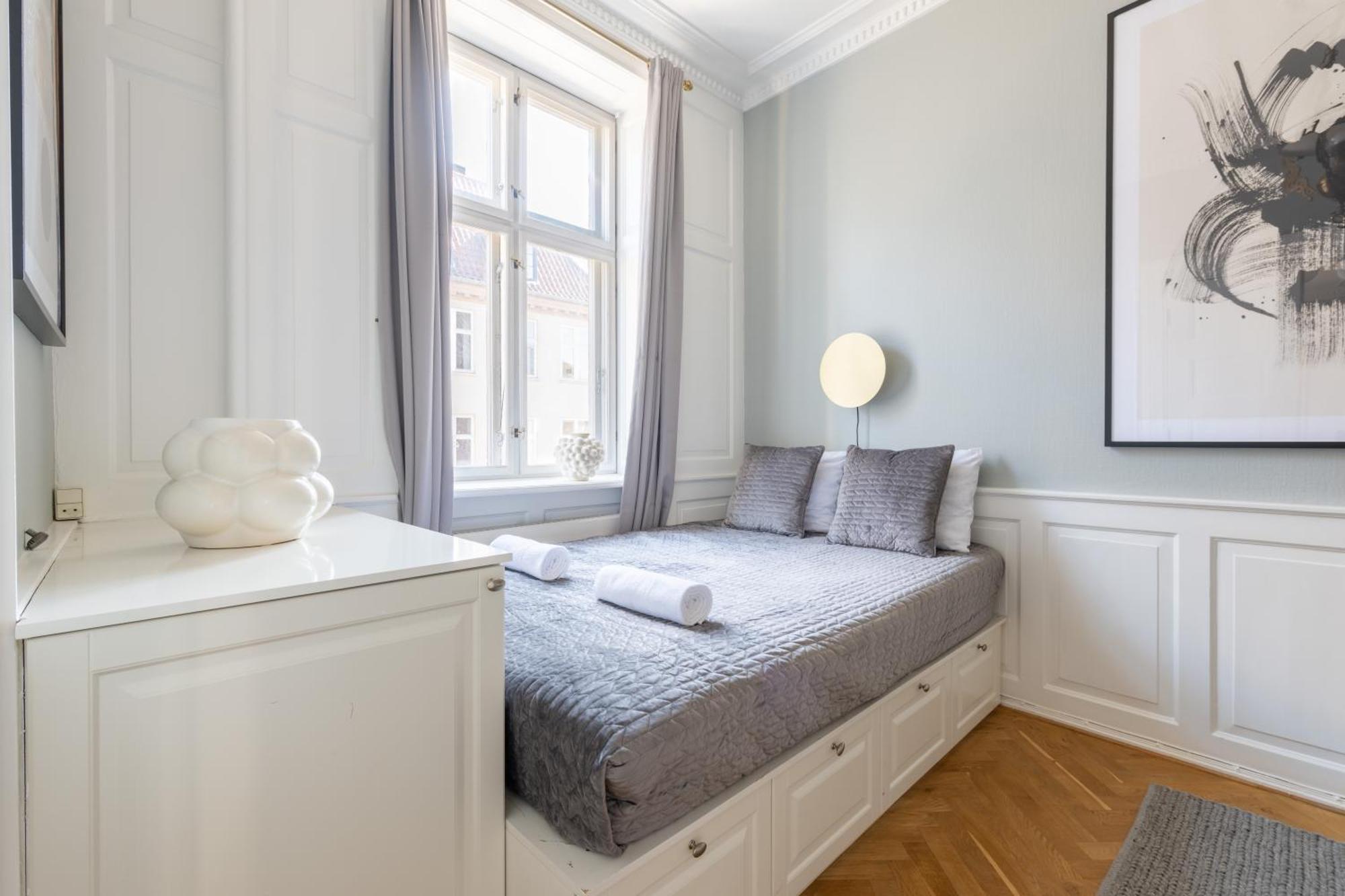 Large Apartment With Canal View In Central Cph City Köpenhamn Exteriör bild