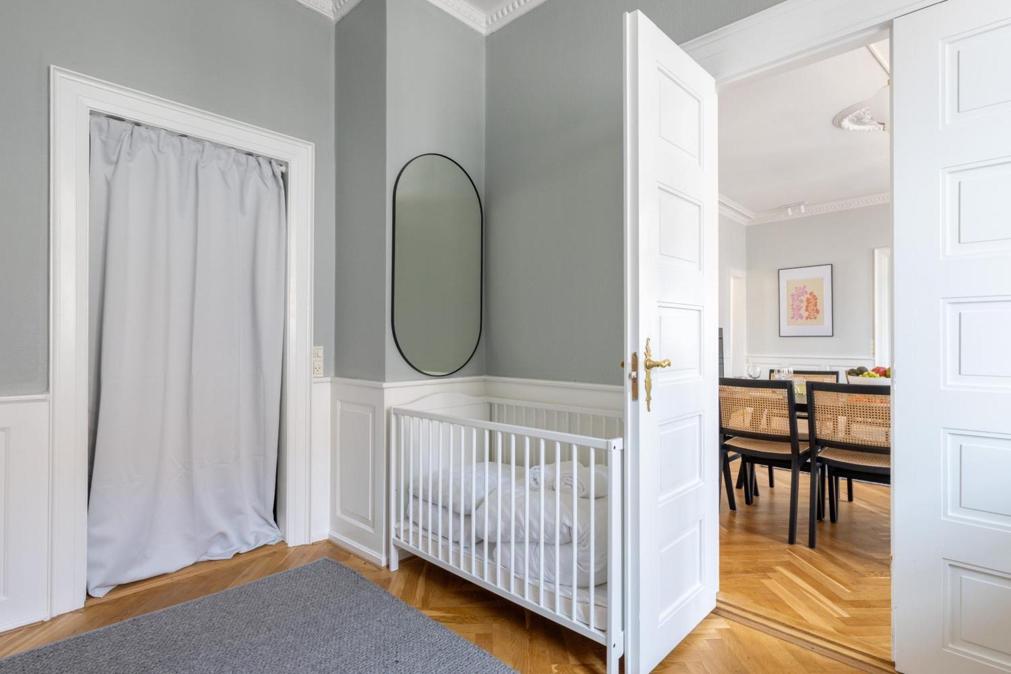 Large Apartment With Canal View In Central Cph City Köpenhamn Exteriör bild