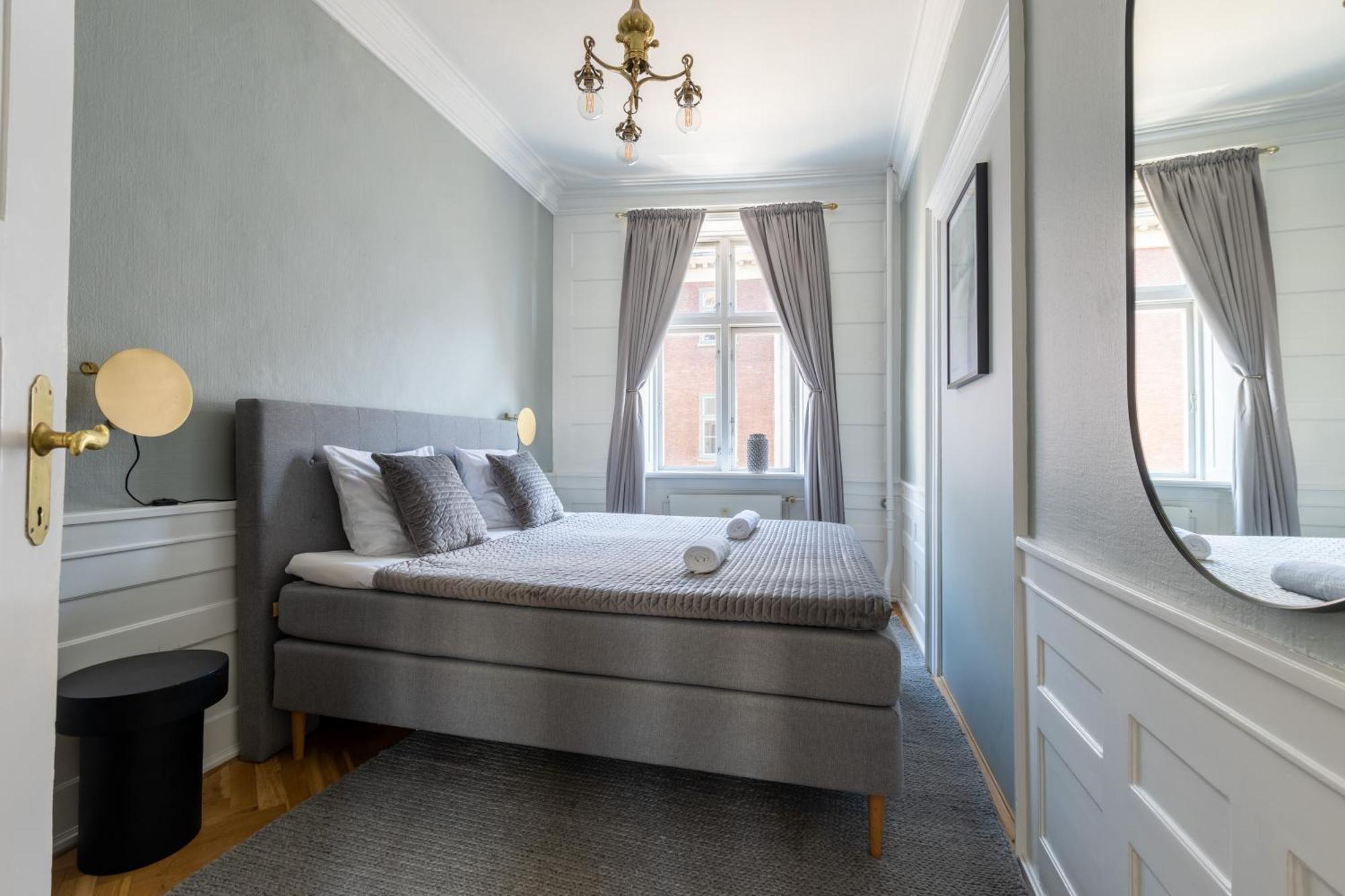 Large Apartment With Canal View In Central Cph City Köpenhamn Exteriör bild